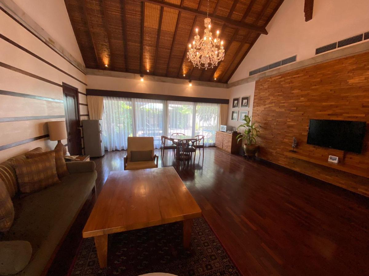 Bintang Bali Villa Kuta Lombok Exteriör bild